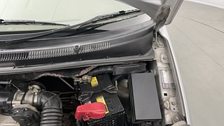 Used 2014 Chevrolet Spark [2012-2017] LS 1.0 Petrol Manual engine ENGINE LEFT SIDE HINGE & APRON VIEW