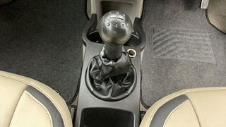 Used 2014 Chevrolet Spark [2012-2017] LS 1.0 Petrol Manual interior GEAR  KNOB VIEW