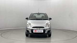 Used 2014 Chevrolet Spark [2012-2017] LS 1.0 Petrol Manual exterior FRONT VIEW