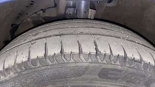 Used 2018 Maruti Suzuki Dzire [2017-2020] ZDI Plus Diesel Manual tyres LEFT FRONT TYRE TREAD VIEW