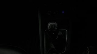 Used 2018 Hyundai Elite i20 [2018-2020] Asta 1.2 Petrol Manual interior GEAR  KNOB VIEW
