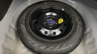 Used 2022 Maruti Suzuki Dzire ZXI Plus AMT Petrol Automatic tyres SPARE TYRE VIEW