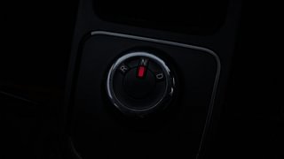 Used 2020 Renault Kwid [2015-2019] 1.0 RXT AMT Opt Petrol Automatic interior GEAR  KNOB VIEW