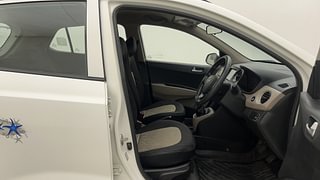 Used 2018 Hyundai Grand i10 [2017-2020] Asta 1.2 Kappa VTVT Petrol Manual interior RIGHT SIDE FRONT DOOR CABIN VIEW