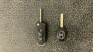 Used 2022 Tata Tiago Revotron XZ Plus CNG Petrol+cng Manual extra CAR KEY VIEW