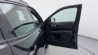 Used 2021 JEEP Compass Model S (O) 1.4 Petrol DCT Petrol Automatic interior RIGHT FRONT DOOR OPEN VIEW