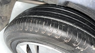 Used 2022 Honda Amaze 1.2 S i-VTEC Petrol Manual tyres RIGHT REAR TYRE TREAD VIEW