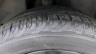 Used 2021 JEEP Compass Model S (O) 1.4 Petrol DCT Petrol Automatic tyres RIGHT REAR TYRE TREAD VIEW