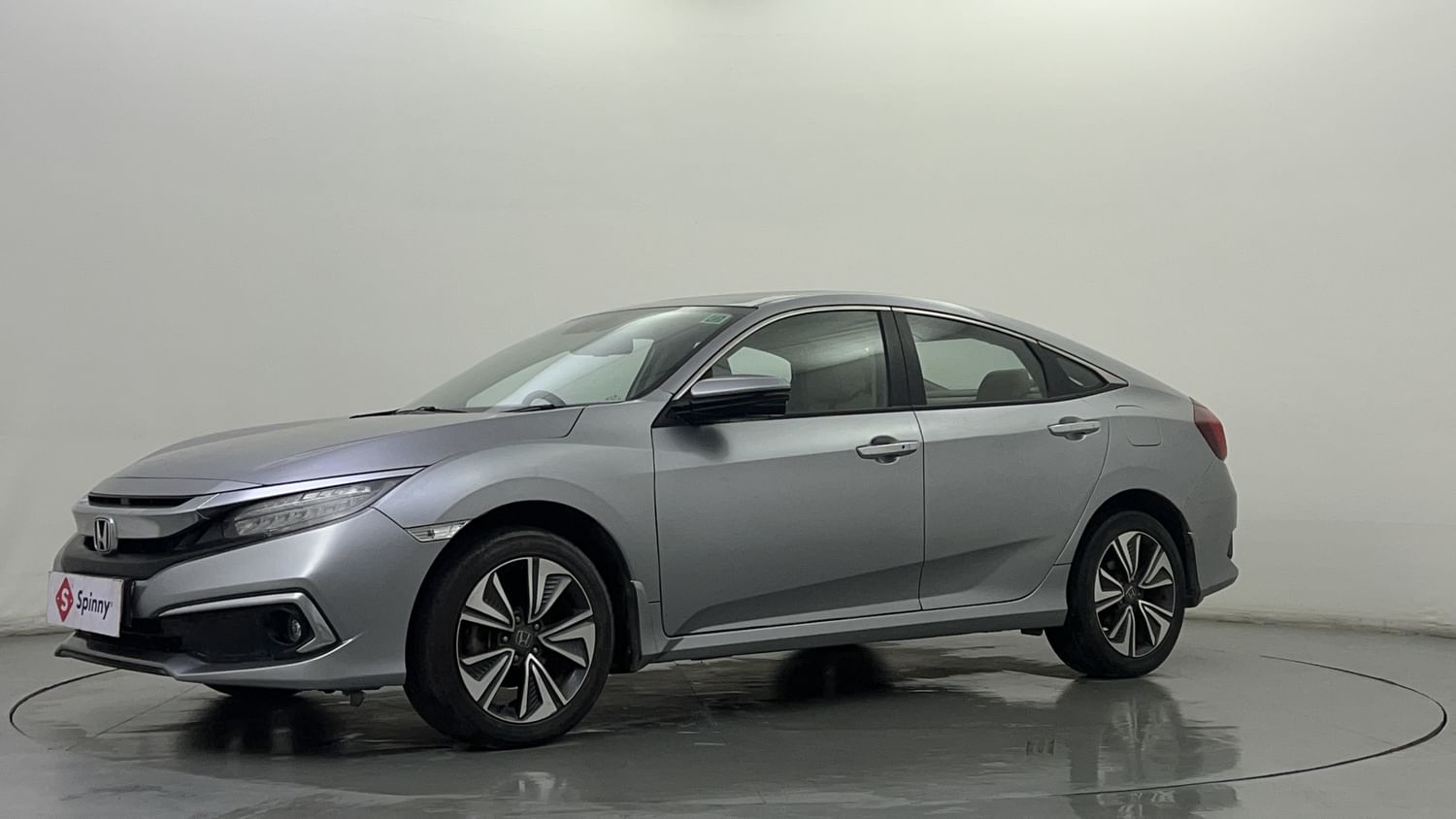 LEFT FRONT CORNER VIEW