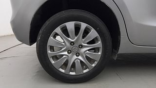Used 2017 Maruti Suzuki Baleno [2015-2019] Zeta Petrol Petrol Manual tyres RIGHT REAR TYRE RIM VIEW