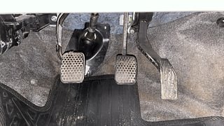 Used 2022 Maruti Suzuki Alto 800 Vxi Plus Petrol Manual interior PEDALS VIEW