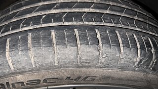 Used 2017 Maruti Suzuki Baleno [2015-2019] Zeta Petrol Petrol Manual tyres LEFT REAR TYRE TREAD VIEW