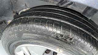 Used 2022 Honda Amaze 1.2 S i-VTEC Petrol Manual tyres LEFT REAR TYRE TREAD VIEW