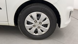 Used 2013 Hyundai i10 magna 1.1 Petrol Manual tyres RIGHT FRONT TYRE RIM VIEW