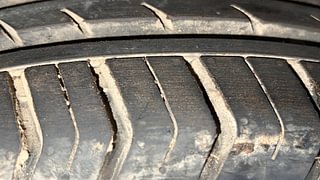 Used 2020 Mahindra XUV 300 W8 (O) Diesel Diesel Manual tyres LEFT FRONT TYRE TREAD VIEW