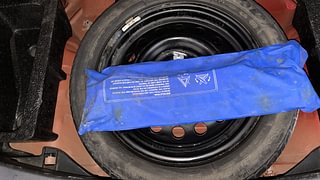 Used 2013 Maruti Suzuki Wagon R 1.0 [2010-2019] VXi Petrol Manual tyres SPARE TYRE VIEW