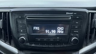 Used 2017 Maruti Suzuki Baleno [2015-2019] Zeta Petrol Petrol Manual top_features Integrated (in-dash) music system