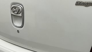 Used 2013 Hyundai i10 magna 1.1 Petrol Manual dents MINOR SCRATCH