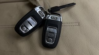 Used 2015 Audi A6 [2011-2015] 2.0 TDI Premium Diesel Automatic extra CAR KEY VIEW