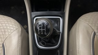 Used 2016 Maruti Suzuki Ciaz [2014-2017] ZDi+ SHVS Diesel Manual interior GEAR  KNOB VIEW