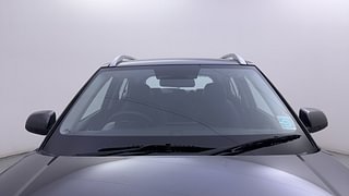 Used 2023 Hyundai Venue S (O) 1.0 Turbo iMT Petrol Manual exterior FRONT WINDSHIELD VIEW