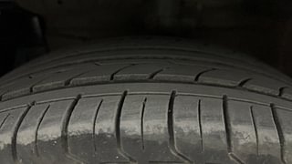Used 2016 Maruti Suzuki Ciaz [2014-2017] ZDi+ SHVS Diesel Manual tyres LEFT FRONT TYRE TREAD VIEW