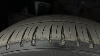 Used 2014 Honda City V Diesel Diesel Manual tyres LEFT FRONT TYRE TREAD VIEW