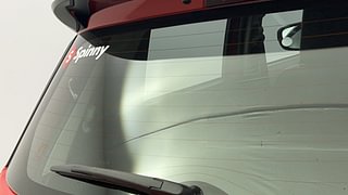 Used 2022 Maruti Suzuki Swift ZXI Petrol Manual top_features Rear defogger