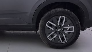 Used 2023 Hyundai Venue S (O) 1.0 Turbo iMT Petrol Manual tyres LEFT REAR TYRE RIM VIEW