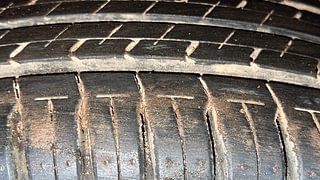 Used 2022 Maruti Suzuki Swift ZXI Petrol Manual tyres LEFT REAR TYRE TREAD VIEW