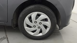 Used 2019 Hyundai New Santro 1.1 Sportz MT Petrol Manual tyres RIGHT FRONT TYRE RIM VIEW