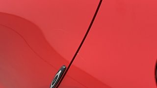 Used 2022 Maruti Suzuki Swift ZXI Petrol Manual dents MINOR SCRATCH
