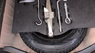 Used 2016 Honda Jazz [2015-2019] V Diesel Diesel Manual tyres SPARE TYRE VIEW