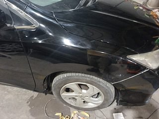 Used 2014 Honda City V Diesel Diesel Manual dents MINOR SCRATCH