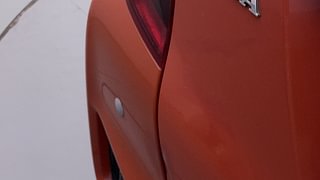 Used 2016 Honda Jazz [2015-2019] V Diesel Diesel Manual dents MINOR SCRATCH