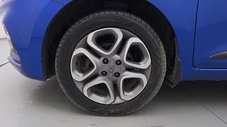 Used 2018 Hyundai Elite i20 [2014-2018] Asta 1.2 (O) Petrol Manual tyres LEFT FRONT TYRE RIM VIEW