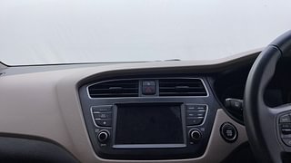 Used 2018 Hyundai Elite i20 [2014-2018] Asta 1.2 (O) Petrol Manual top_features Integrated (in-dash) music system
