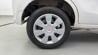 Used 2016 Maruti Suzuki Alto K10 [2014-2019] VXi AMT (Airbag) Petrol Automatic tyres RIGHT REAR TYRE RIM VIEW