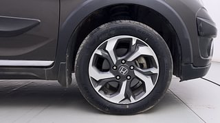 Used 2019 Honda BR-V [2016-2020] VX MT Petrol Petrol Manual tyres RIGHT FRONT TYRE RIM VIEW