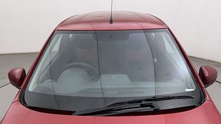 Used 2016 Renault Kwid [2015-2019] RXT Petrol Manual exterior FRONT WINDSHIELD VIEW