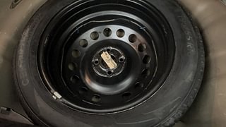 Used 2017 Hyundai i20 Active [2015-2020] 1.2 SX Petrol Manual tyres SPARE TYRE VIEW