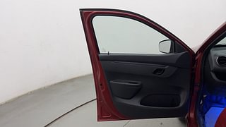 Used 2016 Renault Kwid [2015-2019] RXT Petrol Manual interior LEFT FRONT DOOR OPEN VIEW
