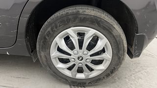 Used 2018 Maruti Suzuki Baleno [2015-2019] Delta AT Petrol Petrol Automatic tyres LEFT REAR TYRE RIM VIEW