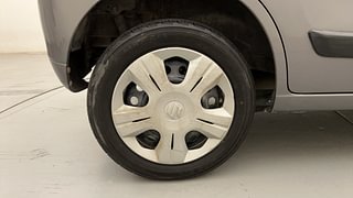 Used 2012 Maruti Suzuki Wagon R 1.0 [2010-2019] VXi Petrol Manual tyres RIGHT REAR TYRE RIM VIEW