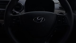 Used 2018 Hyundai Grand i10 [2017-2020] Magna 1.2 Kappa VTVT Petrol Manual top_features Airbags