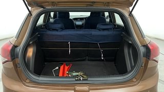 Used 2017 Hyundai i20 Active [2015-2020] 1.2 SX Petrol Manual interior DICKY INSIDE VIEW