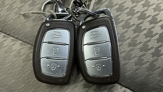 Used 2019 Hyundai Elite i20 [2018-2020] Asta 1.2 (O) Petrol Manual extra CAR KEY VIEW