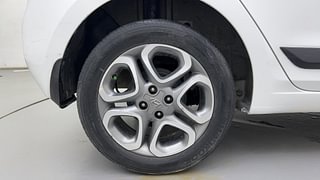 Used 2019 Hyundai Elite i20 [2018-2020] Asta 1.2 (O) Petrol Manual tyres RIGHT REAR TYRE RIM VIEW