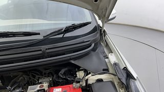Used 2019 Hyundai Elite i20 [2018-2020] Asta 1.2 (O) Petrol Manual engine ENGINE LEFT SIDE HINGE & APRON VIEW