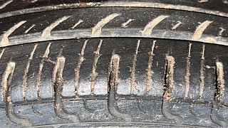 Used 2016 Datsun Redi-GO [2015-2019] T Petrol Manual tyres RIGHT FRONT TYRE TREAD VIEW
